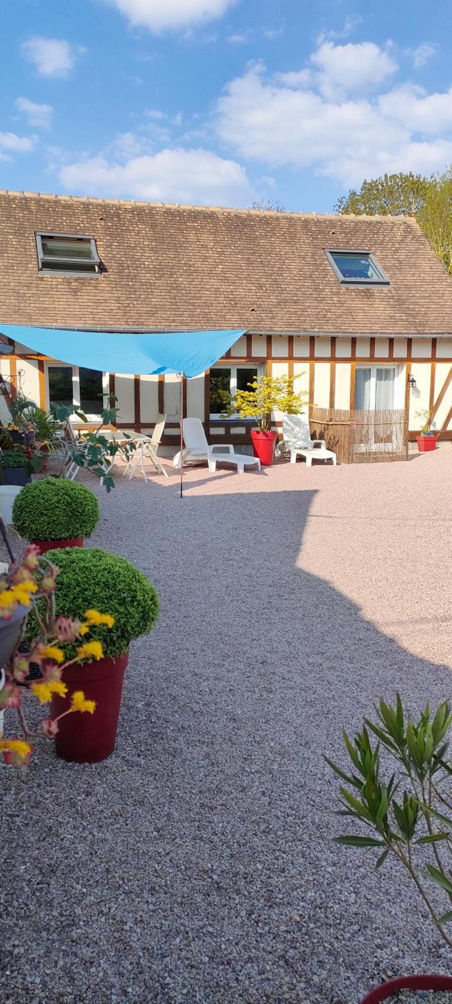 Les Lys Jolie Suite Parentale Privative Deux Adultes Avec Sdd Pertheville-Ners Экстерьер фото