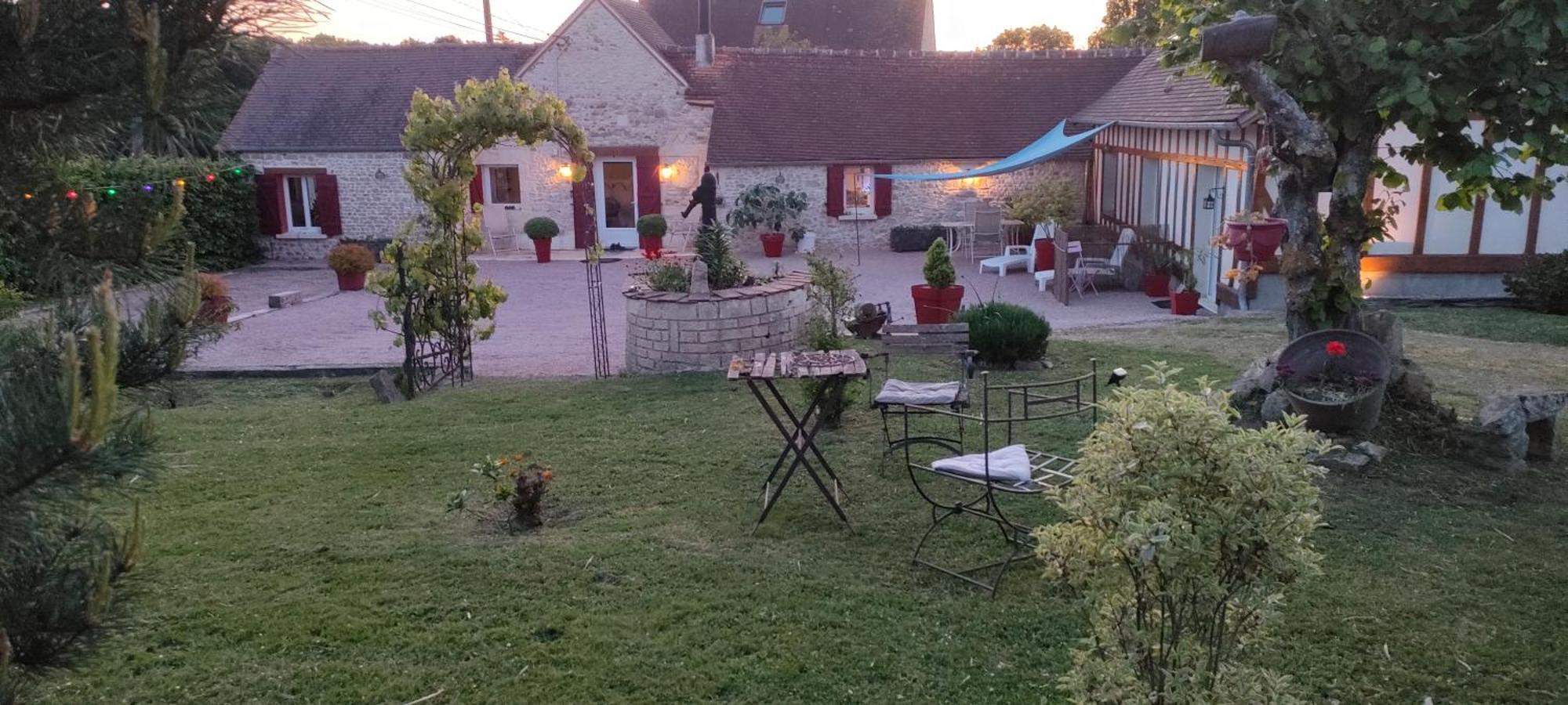 Les Lys Jolie Suite Parentale Privative Deux Adultes Avec Sdd Pertheville-Ners Экстерьер фото