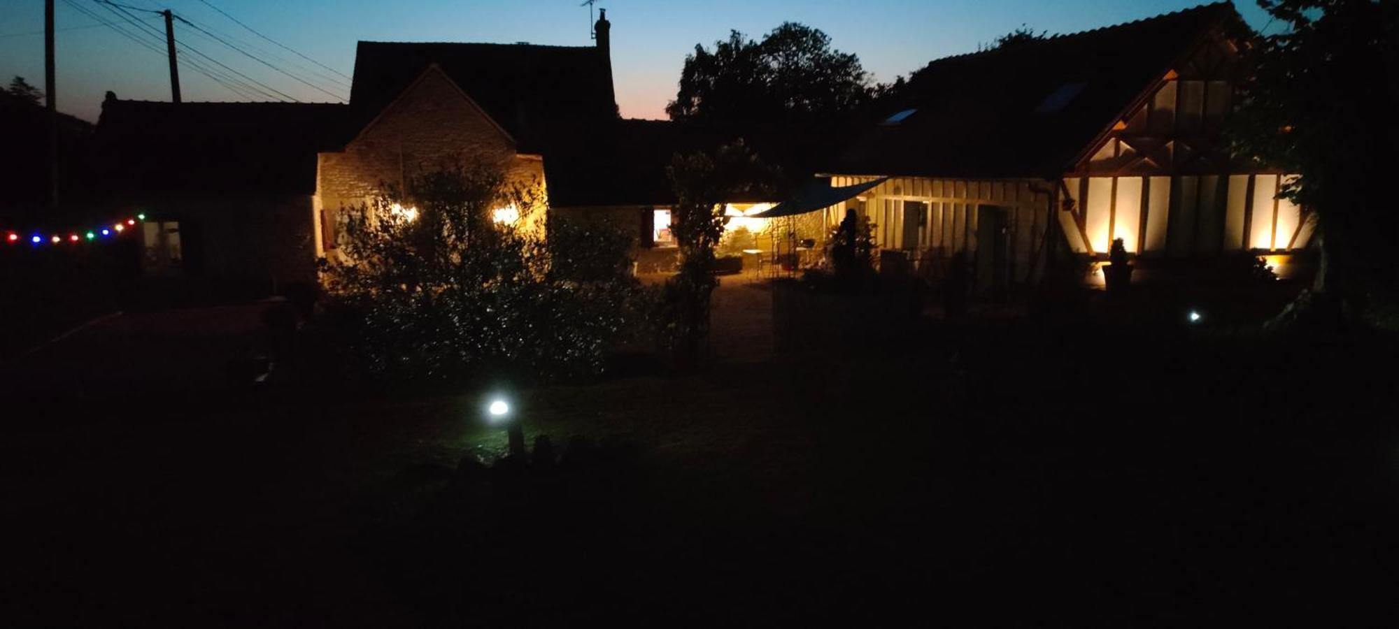 Les Lys Jolie Suite Parentale Privative Deux Adultes Avec Sdd Pertheville-Ners Экстерьер фото