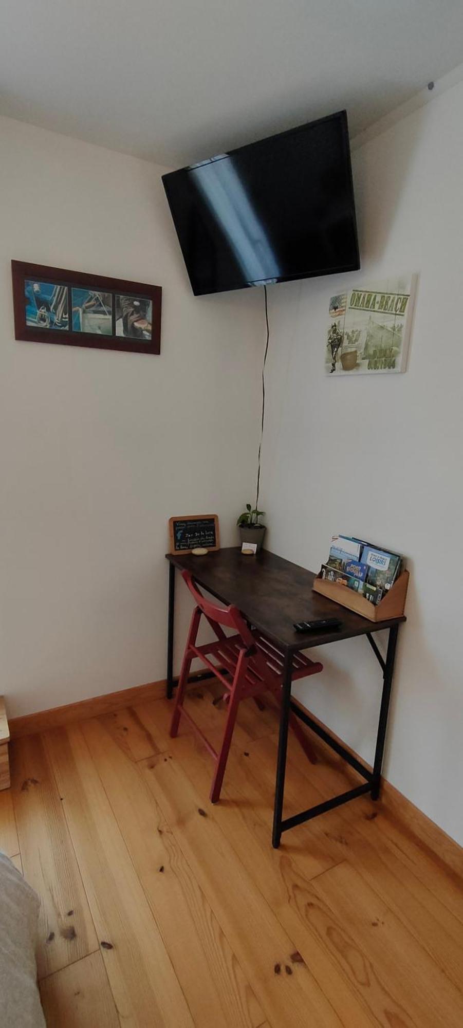 Les Lys Jolie Suite Parentale Privative Deux Adultes Avec Sdd Pertheville-Ners Экстерьер фото